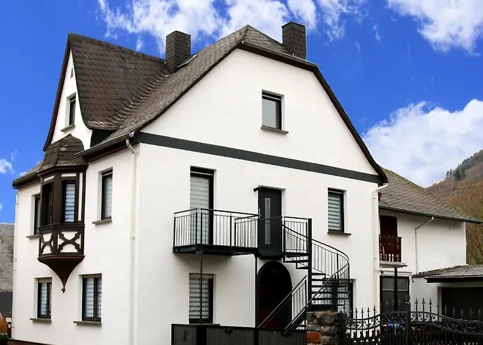 Ferienwohnungen Fuhrmann-Burg
