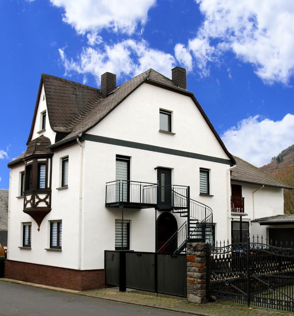 Fuhrmann-burg *